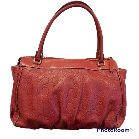 Authentic Gucci GG D Ring Abbey Calf Leather Bag in Red - Picture 2 of 12